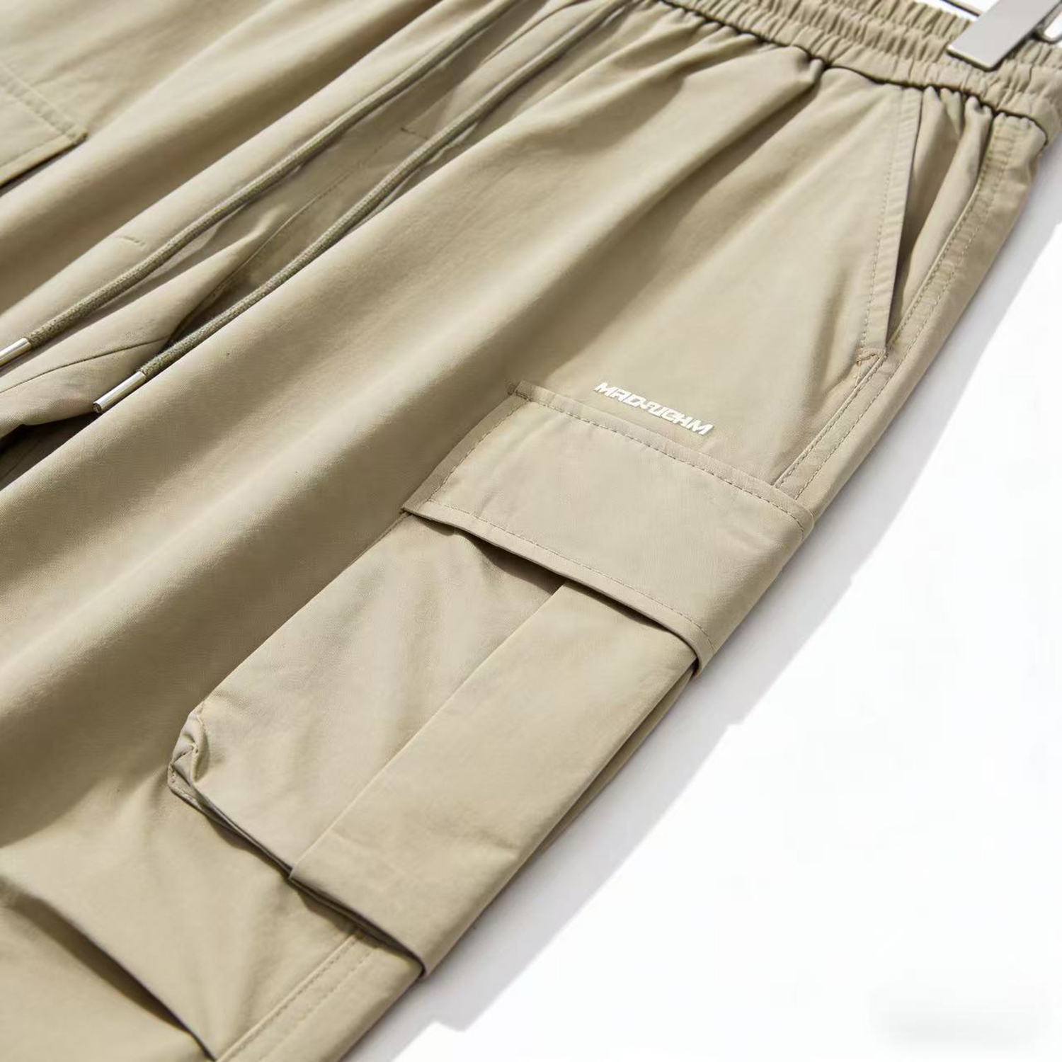 Cal&ccedil;as e cal&ccedil;as masculinas oamaiga C466803