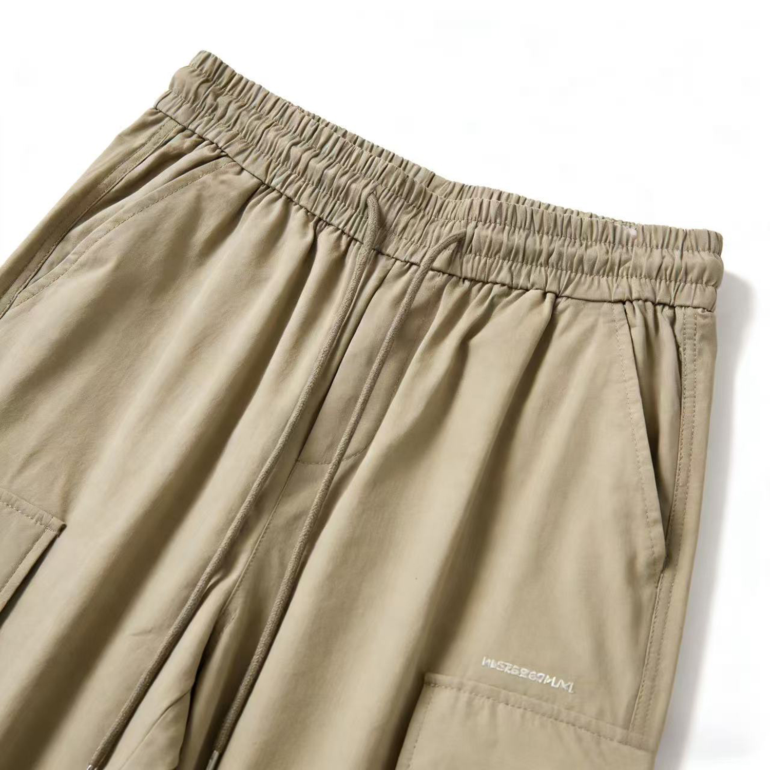Cal&ccedil;as e cal&ccedil;as masculinas oamaiga C466803